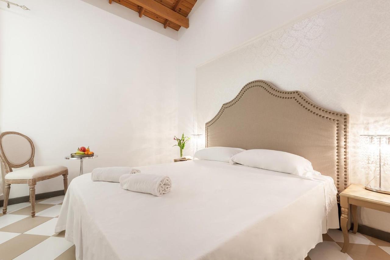 San Giacomo Rooms 칼리아리 외부 사진