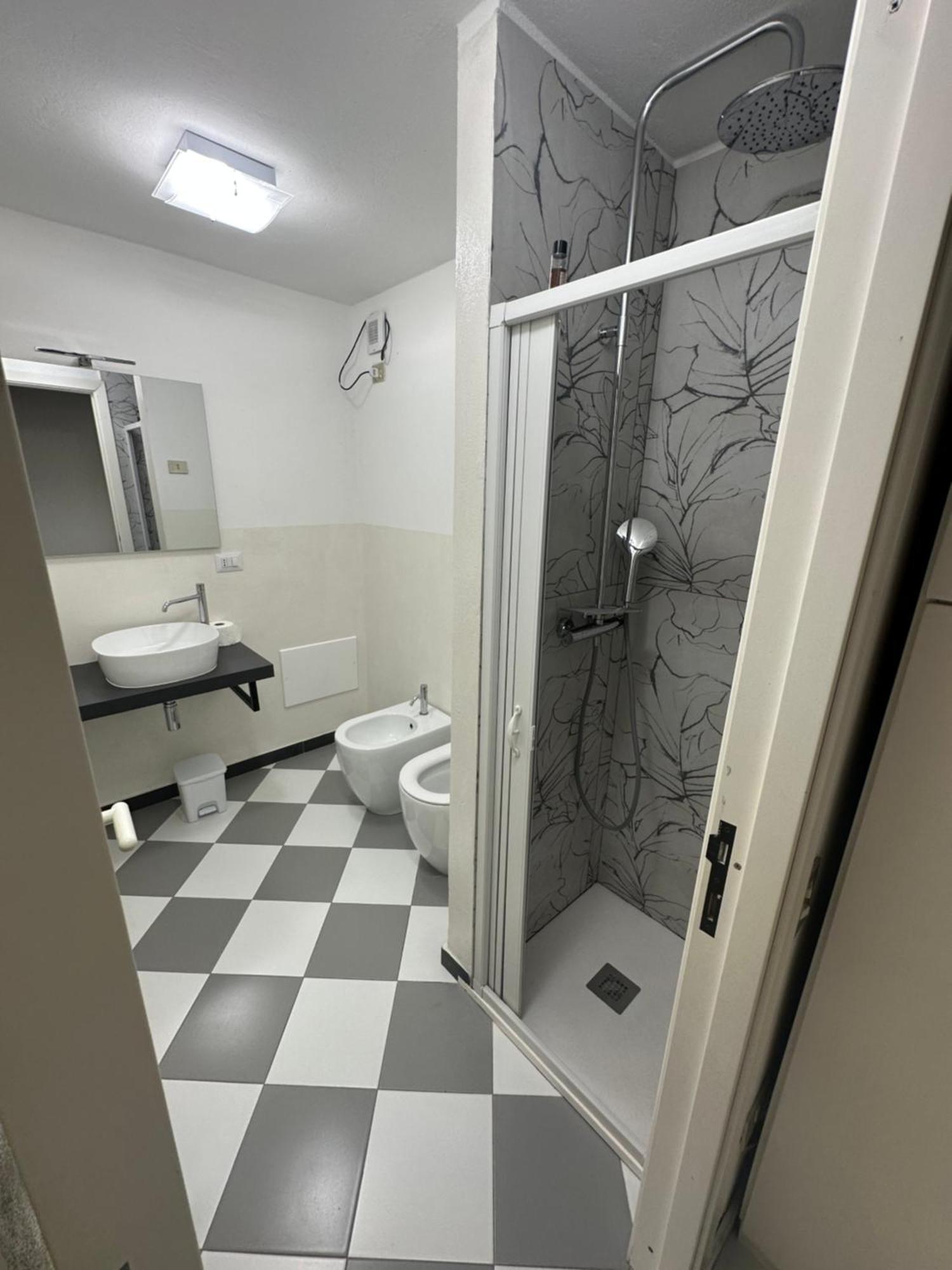 San Giacomo Rooms 칼리아리 외부 사진